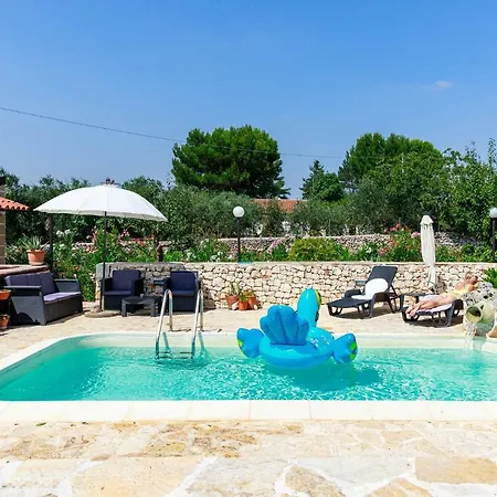 Frühstückspension Mandorla Amara 4*