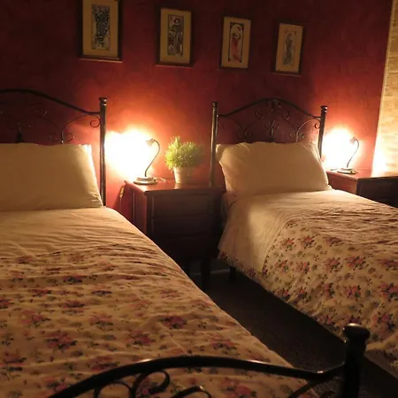 Mandorla Amara 4* Gioia del Colle