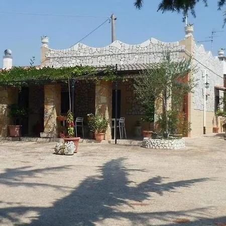 Mandorla Amara 4*