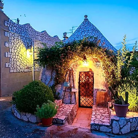 Mandorla Amara 4*